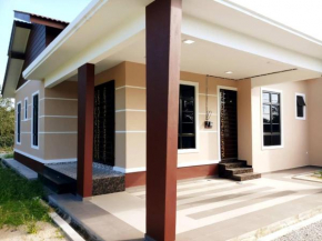 D'Lofa Homestay